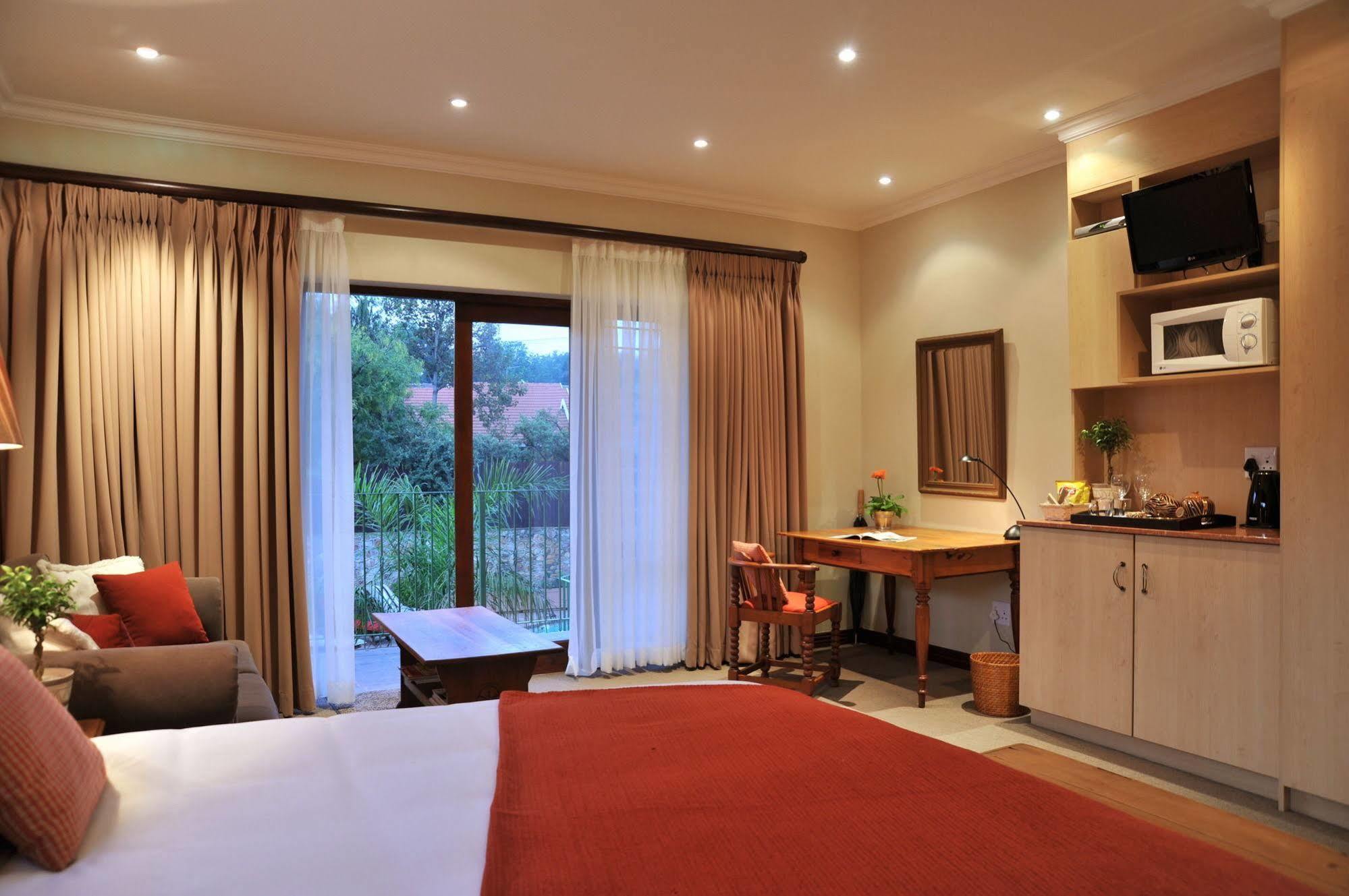 Claires Of Sandton Luxury Guest House Johannesburg Dış mekan fotoğraf